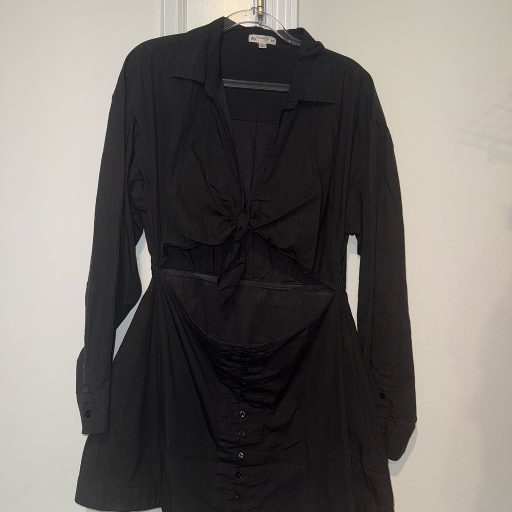 For Love & LemonsJocelyn Tie-Front Dress - Picture 5 of 12